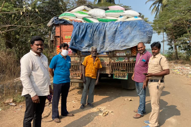 illegal ration rice transportation lorry seized