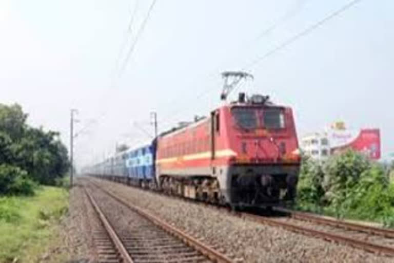 Railways will stop trains by looking at  situation