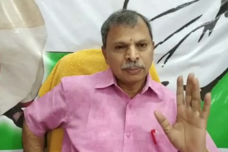 apcc working president tulasireddy condemned pm modi words on petrol prices hike