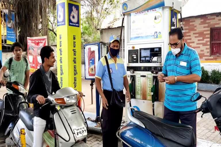 people troubled due to petrol, diesel price hike day by day in aurangabad