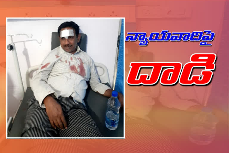 Two young men attack a lawyer at Hanmakonda in warangal urban