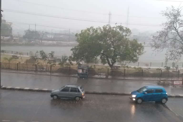 Rain occurred in many places including Ranchi