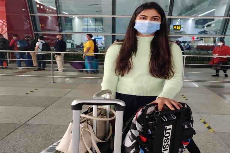 Manu Bhaker seeks help from Kiren Rijiju, accuses officials at Delhi airport of 'treating her like criminal'