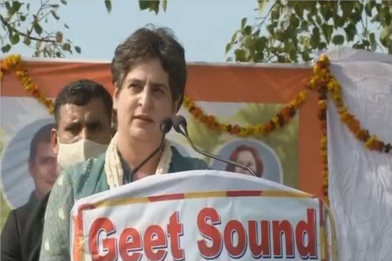 Priyanka Gandhi targets the central government over fuel price hike