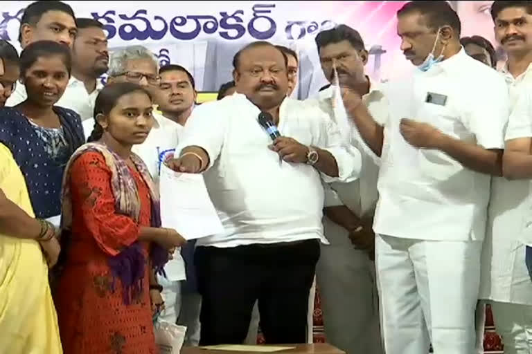 Minister Gangula Kamalakar organized Mega Job Mela in Karimnagar