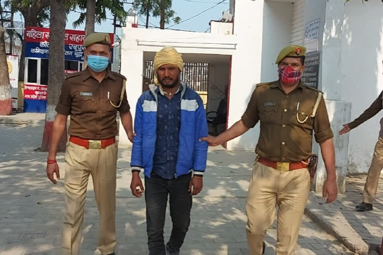 रबूपुरा पुलिस ने शराब तस्कर को गिरफ्तार किया