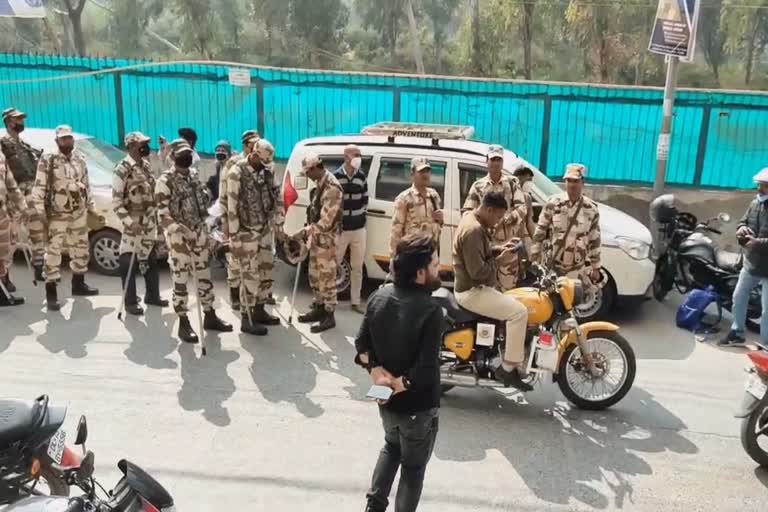 up stf raid on pfi office in shaheen bagh delhi