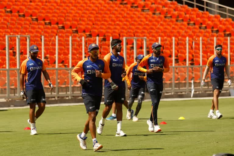 India net session: Kohli's men get used to swinging pink ball, swanky stadium