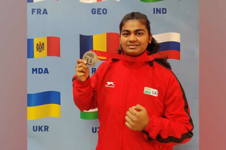 Indian boxers bag two more gold medals as impressive show continues