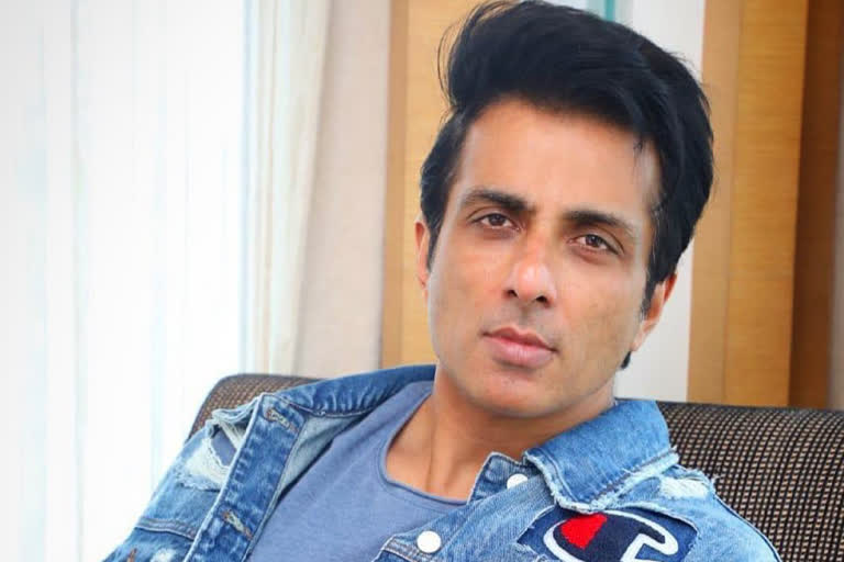 Sonu Sood tandoori roti