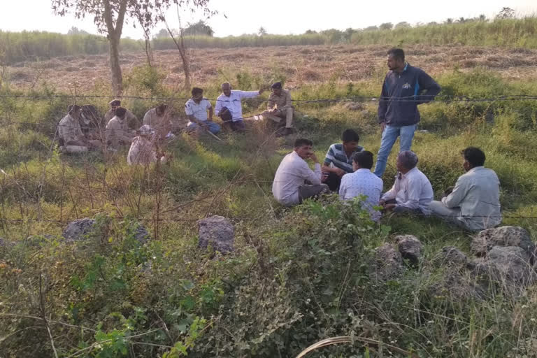 3-year-old girl mauled to death by leopard in Junagadh  Leopard mauls 3-year-old girl  Junagadh girl mauled by leopard  ഗാന്ധിനഗർ  പുള്ളിപ്പുലിയുടെ ആക്രമണം