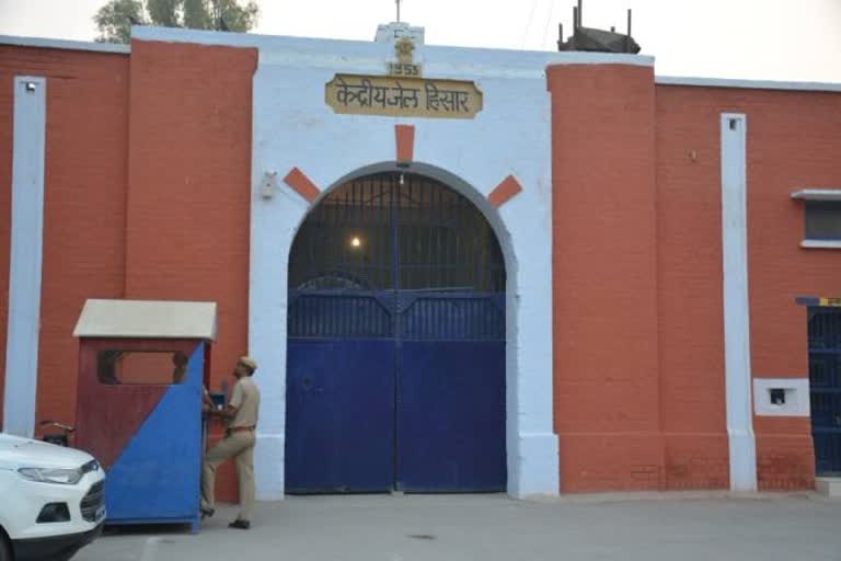 5-mobile-phones-recovered-from-prisoners-in-hisar-central-jail