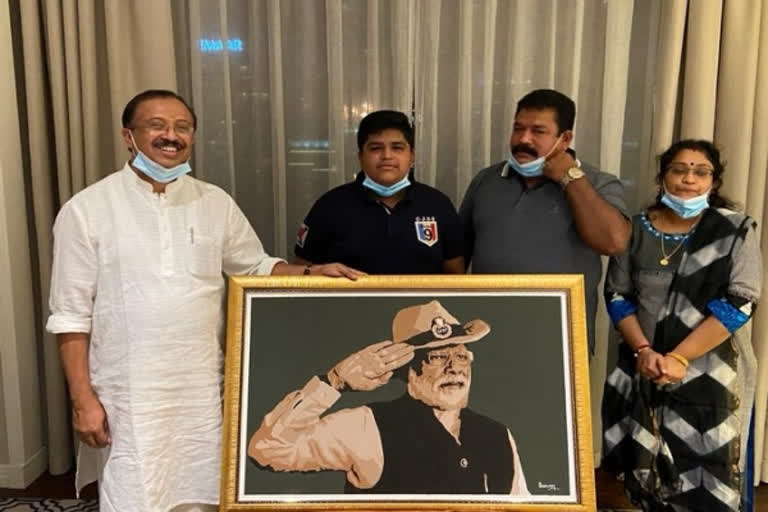 Dubai boy who made Modi's portrait receives letter of praise from PM  Dubai boy receives letter of praise from PM  Dubai boy made portrait of PM Modi  PM office sent letter of thanks to dubai boy  റിപബ്ലിക് ദിന സമ്മാനം  ദുബായ് മലയാളി  ഛായാചിത്രം വരച്ച് ദുബായ് മലയാളി  പ്രധാനമന്ത്രി നരേന്ദ്ര മോദി