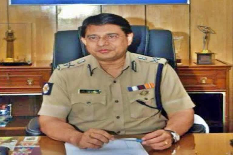 पुलिस आयुक्त