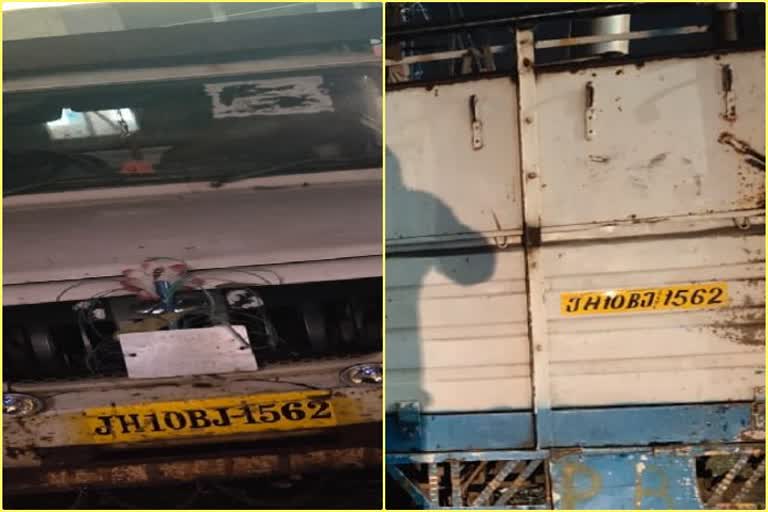 two-vehicles-running-in--one number plate-in-giridih