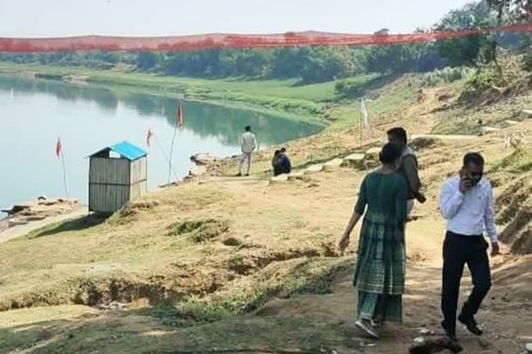 surprise inspection of Narmada's Barmakund Ghat