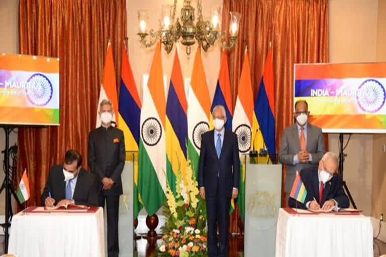 India, Mauritius ink free trade pact