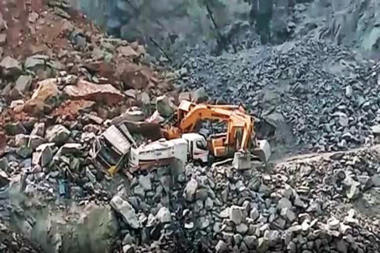 Karnataka govt contemplating to bring new law to regulate illegal stone quarry, explosives