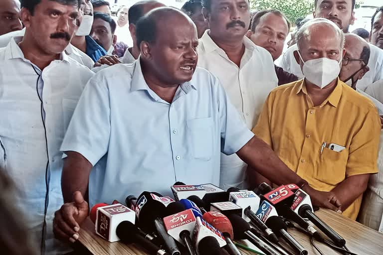 HD Kumaraswamy