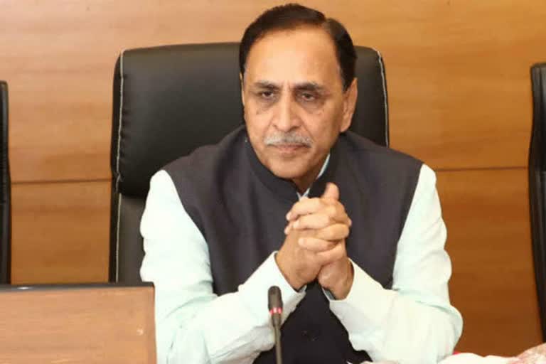 AAP is challenge for Congress in Gujarat  Vijay Rupani  Gujarat Chief Minister  വിജയ്‌ രൂപാനി  കോണ്‍ഗ്രസിന് വെല്ലുവിളിയായി എഎപി