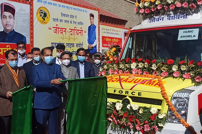 cm jairam thakur started 6 Jeevandayini ambulance in himachal medical colleges