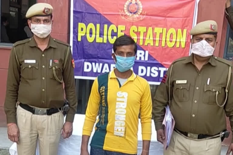 Dabri police arrested the declared criminal in Delhi