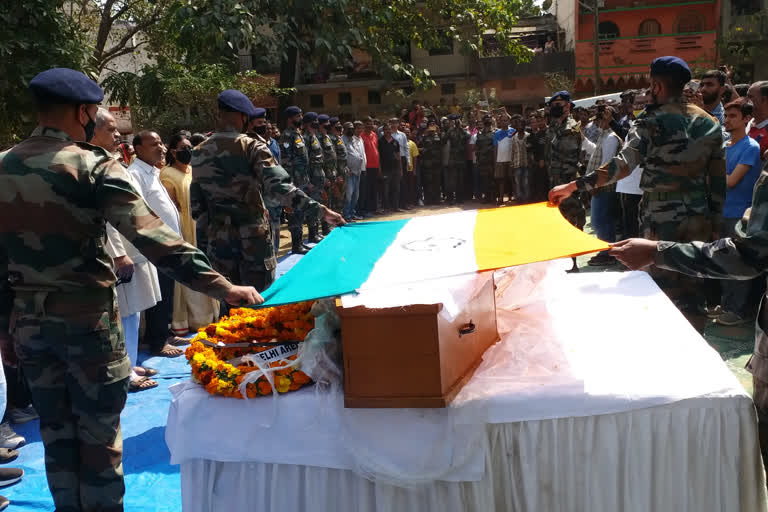 indian army soldier was cremated in seraikela