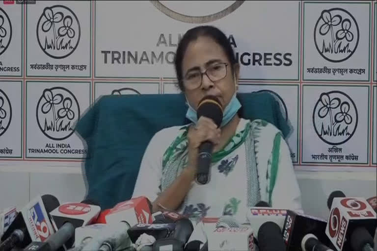 West Bengal CM Mamata Banerjee