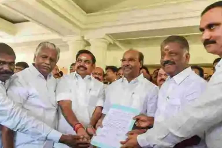 AIADMK clinches seat-sharing agreement with PMK  AIADMK  seat-sharing  agreement  PMK  seat-sharing agreement  തമിഴ്നാട്ടില്‍ എഐഎഡിഎംകെയും പി‌എം‌കെയും തമ്മില്‍ സീറ്റ് പങ്കിടല്‍ ധരണ  എഐഎഡിഎംകെ  പി‌എം‌കെ  സീറ്റ് പങ്കിടല്‍ ധരണ