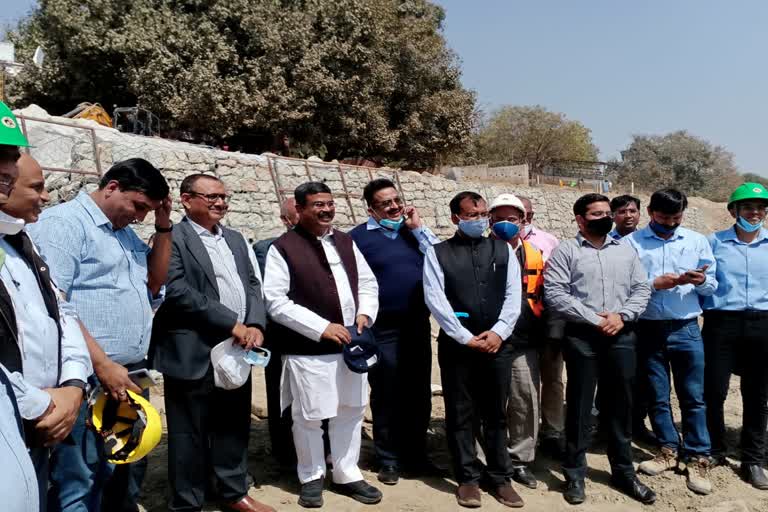 boat will run by CNG in varanasi