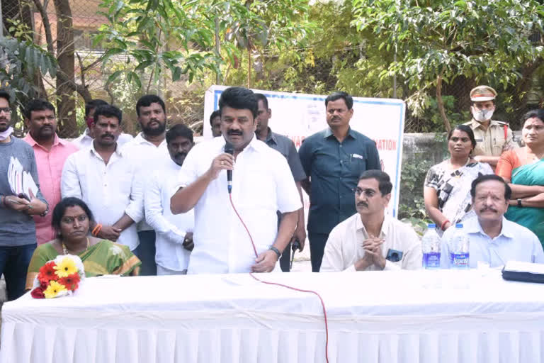 Minister Talasani Srinivas Yadav visiting Sanath Nagar Division in Hyderabad