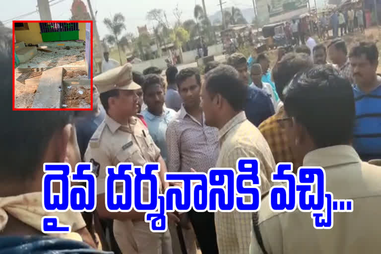 devotees stones pelt on houses at patapatnam