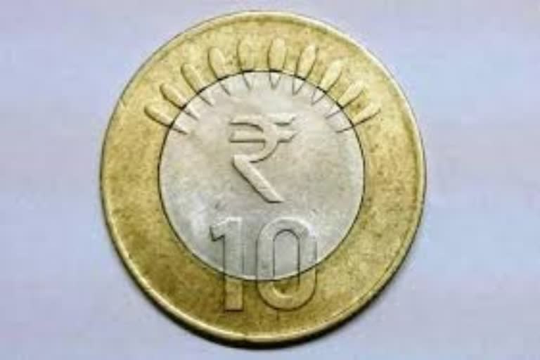 shopkeepers-and-customers-not-taking-10-rupees-coins-in-karnal