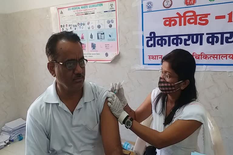 Corona vaccination phase three, Barmer News