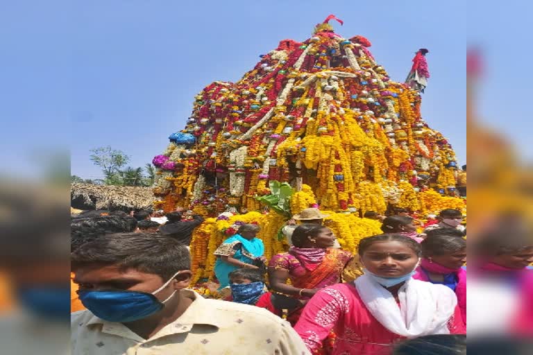 Kambada ranganathaswamy flower rathotsavam