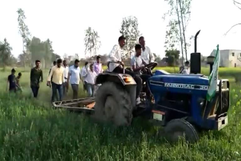 farmers protest against new farm laws in amroha