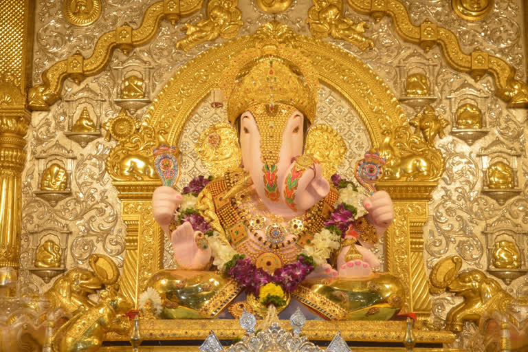 angarki chaturthi 2021 : pune dagdusheth temple closed due to corona pandemic