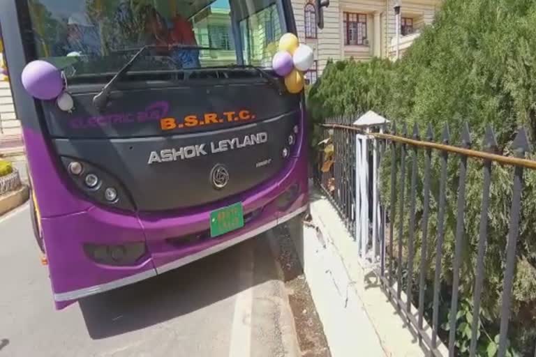 electric bus accident