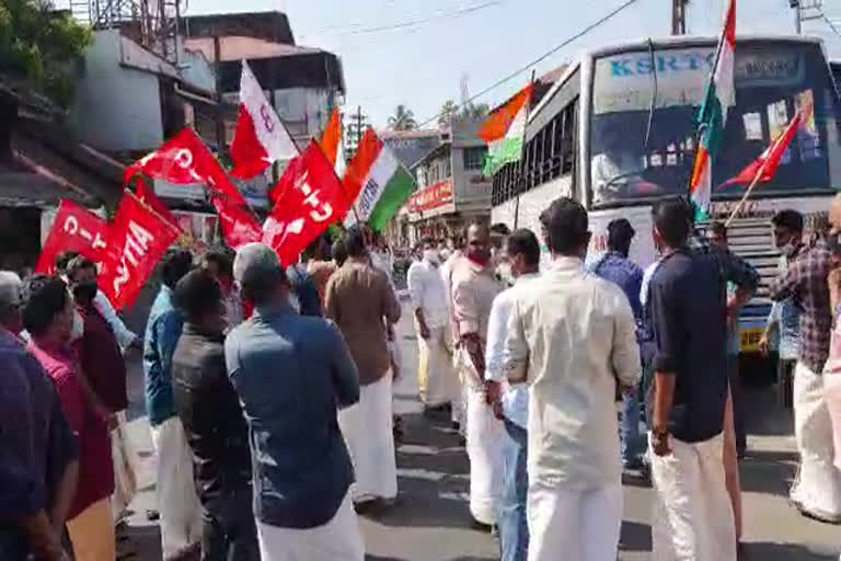 motor vehicle strike  വാഹന പണിമുടക്ക്  motor vehicle strike kottarakkara  വാഹന പണിമുടക്ക് ഭാഗീകം