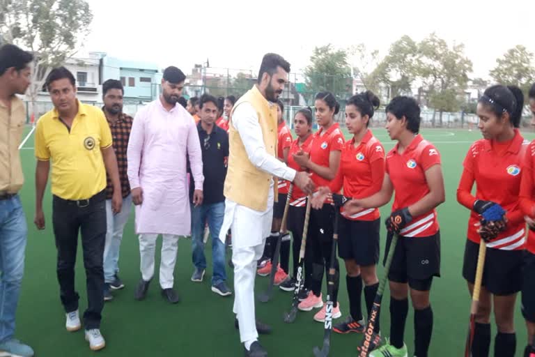 Gwalior-Jabalpur teams will clash in the finals