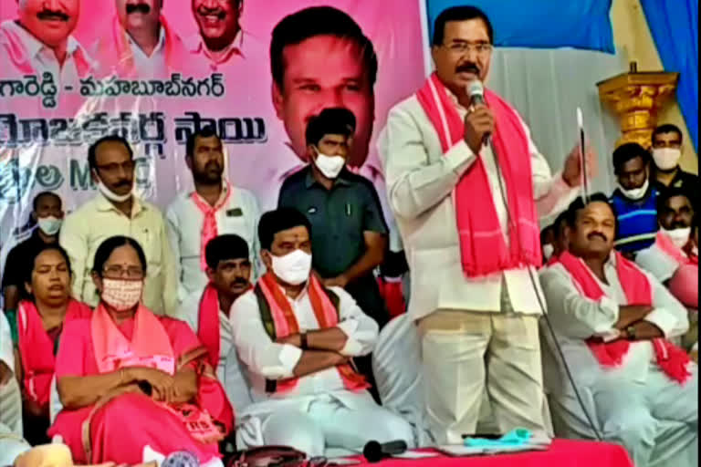 TRS ministers involved in Mahabubnagar MLC election campaign