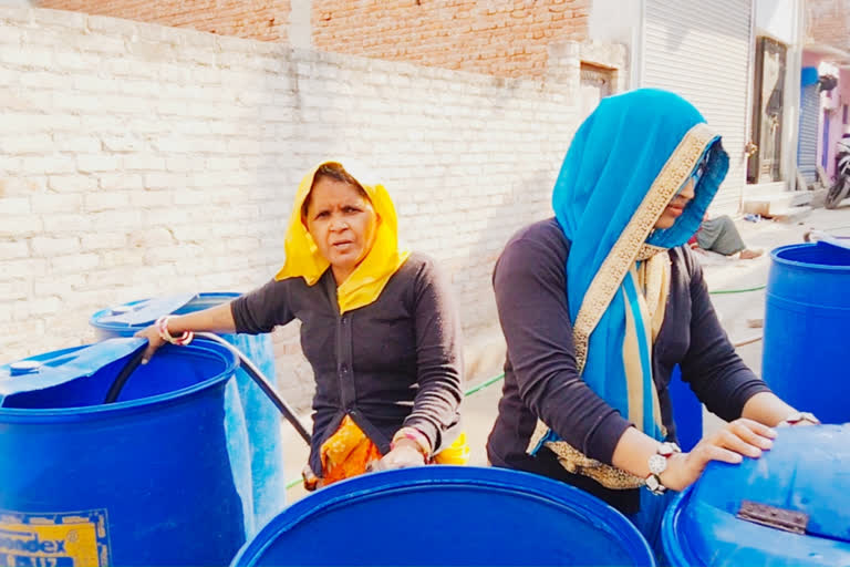 People pouring water