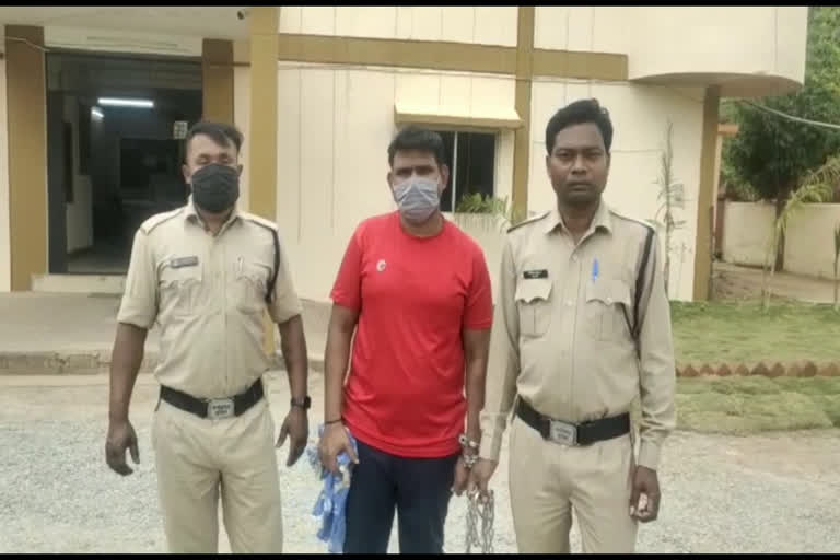 one-accused-arrested-in-student-suicide-case-one-absconding