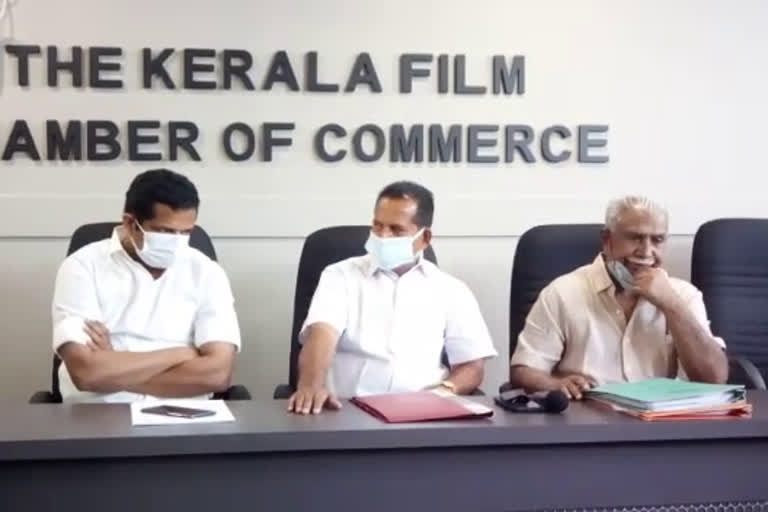 Film Chamber decides to wait for government decision on second show issue  Film Chamber kerala related news  Film Chamber news  second show issue  ഫിലിം ചേംബർ  സെക്കൻഡ് ഷോ വിഷയം  സെക്കൻഡ് ഷോ  ഫിലിം ചേംബർ സെക്കന്‍ഡ് ഷോ