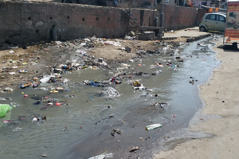 people facing problems due to drainage water come out