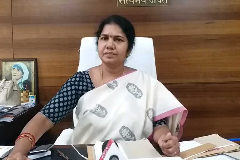 Guntur Municipal Corporation Commissioner Challa Anuradha