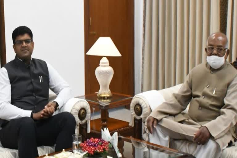 dushyant chautala met governor