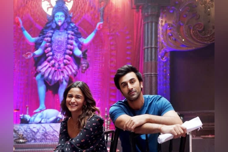 Alia Bhatt with ranbir kapoor