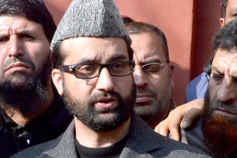 mirwaiz umar farooq released in jk