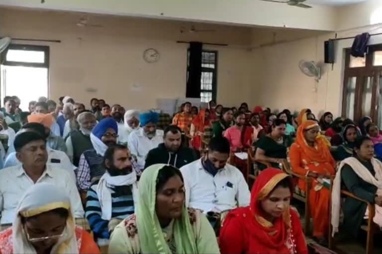 Training of newly elected head and deputy heads given at Paonta Sahib